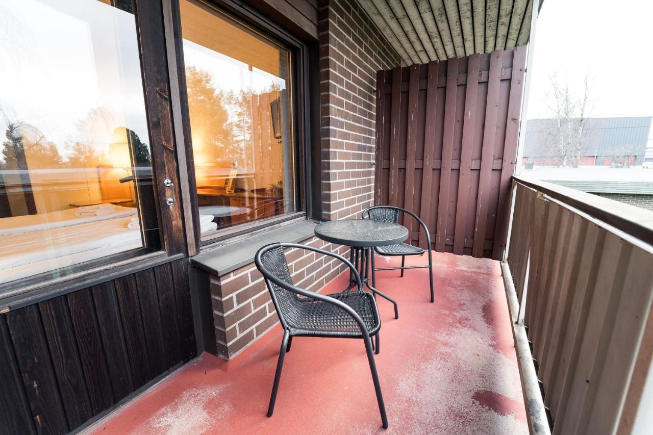 Budget Hotel Раахе Экстерьер фото