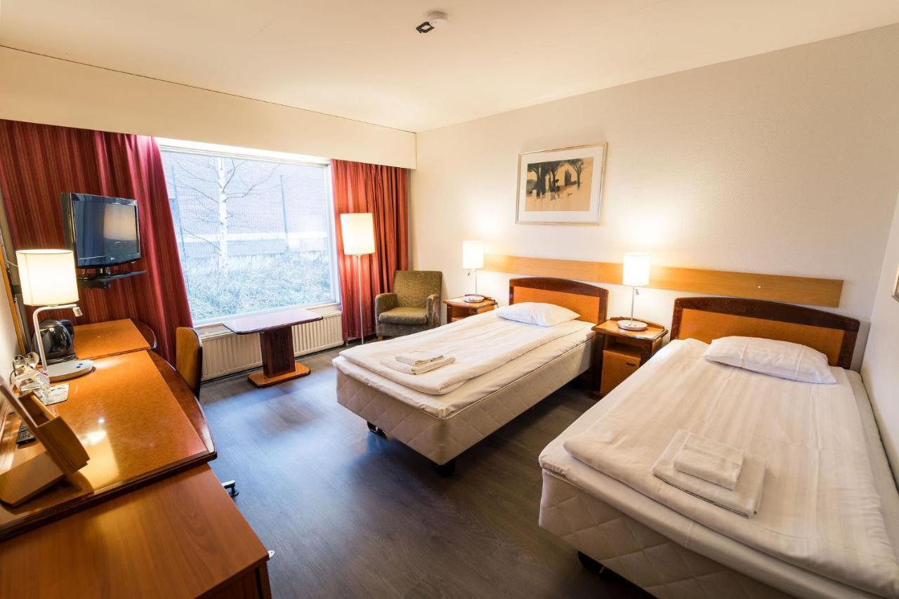 Budget Hotel Раахе Экстерьер фото